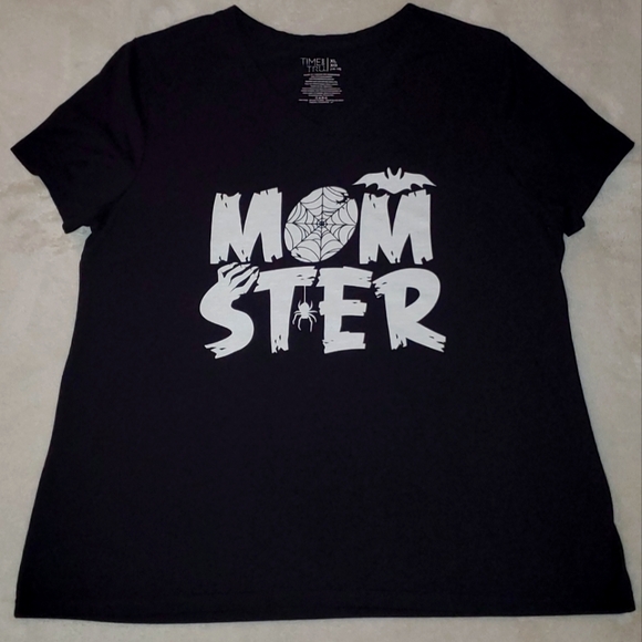 NWOT- Halloween "MOMSTER" Shirt, Size XL (16-18), Black & White - Picture 1 of 5